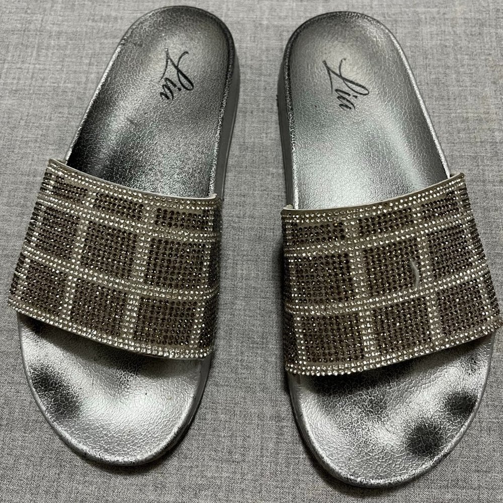 Lia Women's Sparkly Bedazzled Sandals Size 8